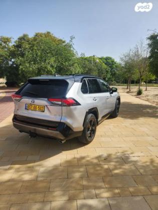 טויוטה RAV4 הייבריד E-motion Sky הייבריד אוט' 2.5 (178 כ''ס) בנזין 2021 למכירה בבאר שבע