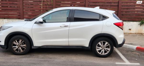 הונדה HR-V Comfort אוט' 1.5 (131 כ"ס) בנזין 2016 למכירה בחדרה