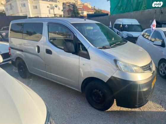 ניסאן NV200 Upper ידני דיזל 5 מק' 1.5 (90 כ''ס) דיזל 2014 למכירה בגדרה