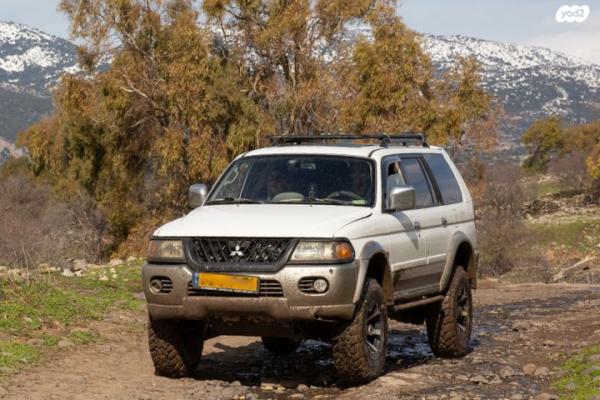 מיצובישי פאג'רו ספורט 4X4 GLS אוט' 3.0 (170 כ''ס) בנזין 2003 למכירה בחולון