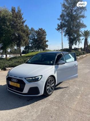 אאודי A1 Sportback Style Comfort אוט' 1.0 (116 כ''ס) בנזין 2020 למכירה ברחובות