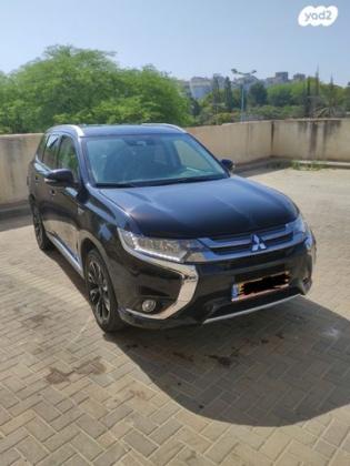 מיצובישי אאוטלנדר PHEV 4X4 Luxury הייבריד אוט' 5 מק' 2.0 (121 כ"ס) היברידי חשמל / בנזין 2017 למכירה בבאר שבע