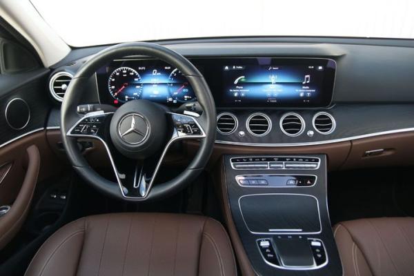 מרצדס E-Class E300E AMG Edition הייבריד אוט' 2.0 (211 כ''ס) ק'-2 היברידי חשמל / בנזין 2021 למכירה ברעננה