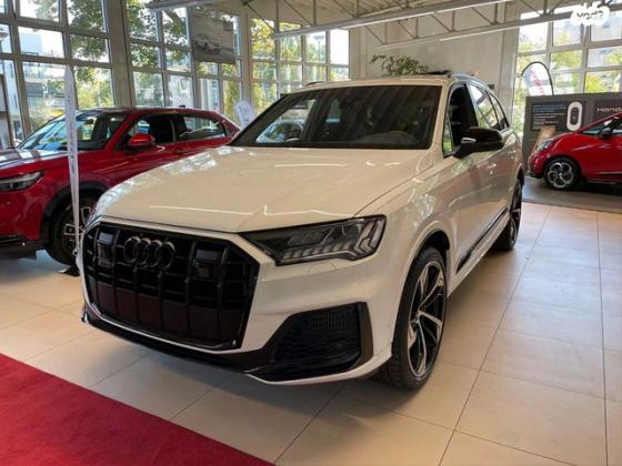 אאודי SQ7 4X4 Premium Plus אוט' 4.0 (507 כ''ס) בנזין 2023 למכירה בהרצליה