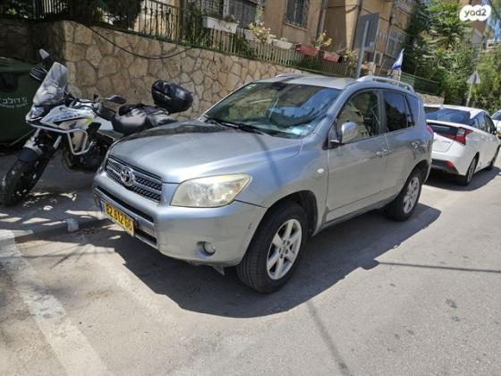 טויוטה RAV4 ארוך 4X4 Premium אוט' 2.0 (152 כ''ס) בנזין 2008 למכירה בירושלים