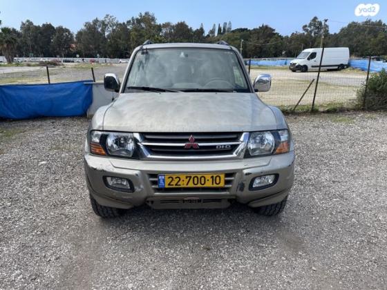 מיצובישי פג'רו קצר 4X4 GLS אוט' דיזל 5 מק' 3.2 (160 כ''ס) דיזל 2001 למכירה בהרצליה