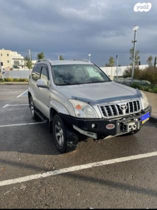 טויוטה לנד קרוזר קצר 4X4 STD אוט' דיזל 3.0 (173 כ''ס) דיזל 2004 למכירה בקרית גת