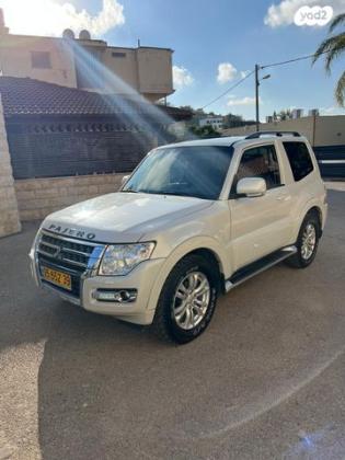 מיצובישי פג'רו קצר 4X4 Dakar אוט' דיזל 5 מק' 3.2 (190 כ''ס) דיזל 2017 למכירה בדאלית אל כרמל