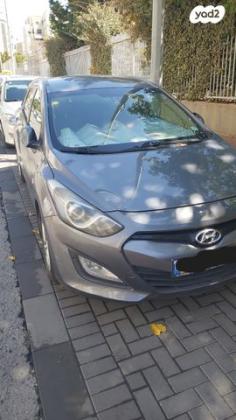 יונדאי i30 Inspire סטיישן אוט' 1.6 (135 כ"ס) בנזין 2014 למכירה בחולון