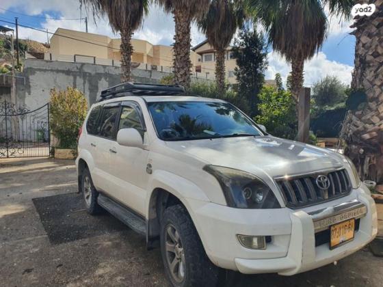 טויוטה לנד קרוזר ארוך 4X4 STD אוט' דיזל 8 מק' 3.0 (173 כ''ס) דיזל 2008 למכירה ביאנוח ג'ת