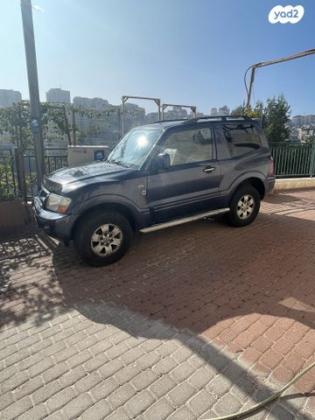 מיצובישי פג'רו קצר 4X4 Dakar אוט' דיזל 5 מק' 3.2 (160 כ''ס) דיזל 2006 למכירה בירושלים