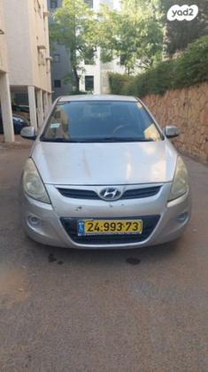 יונדאי i20 GLI אוט' 1.4 (100 כ"ס) בנזין 2010 למכירה בהרצליה