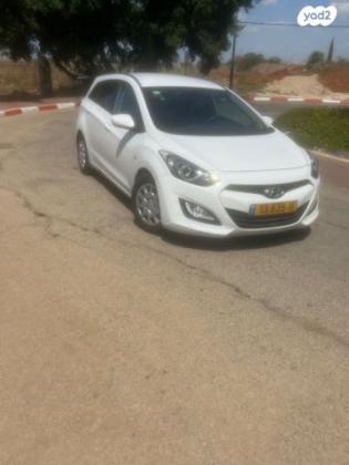 יונדאי i30 Inspire סטיישן אוט' 1.6 (135 כ"ס) בנזין 2013 למכירה בכפר סבא