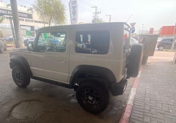 סוזוקי ג'ימני 4X4 GLX 2T ידני 1.5 (102 כ''ס) בנזין 2020 למכירה ברעננה