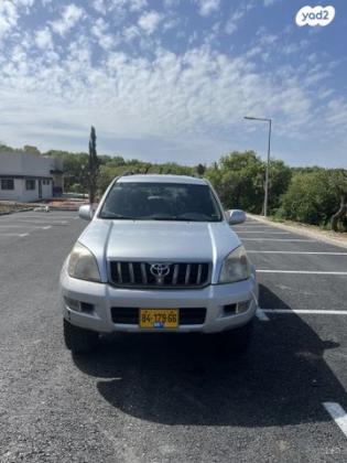 טויוטה לנד קרוזר ארוך 4X4 STD אוט' דיזל 8 מק' 3.0 (173 כ''ס) דיזל 2009 למכירה באלון הגליל