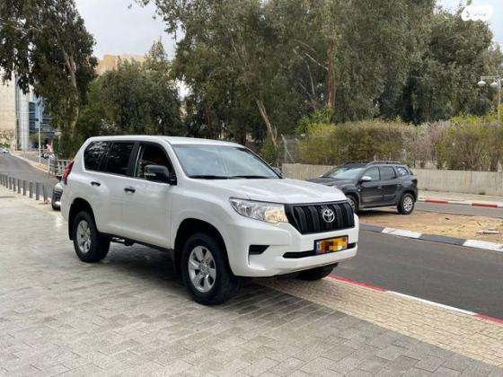 טויוטה לנד קרוזר ארוך 4X4 TS אוט' דיזל 7 מק' 2.8 (177 כ''ס) דיזל 2020 למכירה בבאר שבע