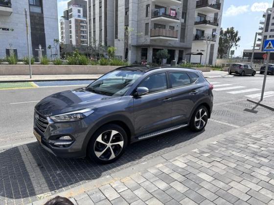 יונדאי טוסון Turbo Luxury אוט' בנזין 1.6 (177 כ"ס) בנזין 2018 למכירה בהרצליה