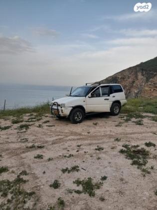 ניסאן טראנו ארוך 4X4 SX ידני דיזל 2.7 (100 כ''ס) דיזל 1996 למכירה בפתח תקווה