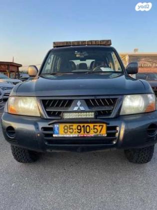 מיצובישי פג'רו ארוך 4X4 Dakar אוט' דיזל 7 מק' 3.2 (160 כ''ס) דיזל 2005 למכירה בעספיא