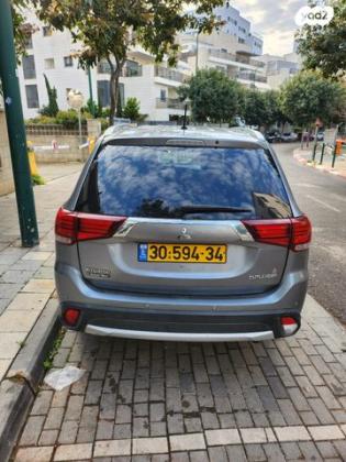 מיצובישי אאוטלנדר Premium אוט' 7 מק' 2.0 (150 כ''ס) בנזין 2015 למכירה בנתניה