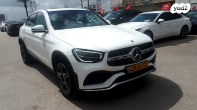 מרצדס GLC GLC200 AMG Line קופה אוט' 2.0 (197 כ''ס) בנזין 2021 למכירה בהרצליה