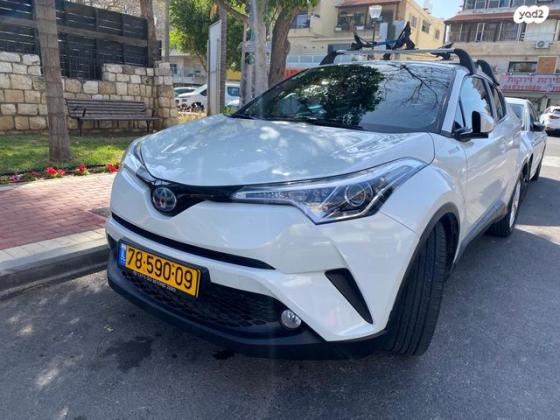 טויוטה C-HR City הייבריד אוט' 1.8 (98 כ"ס) בנזין 2017 למכירה בחיפה