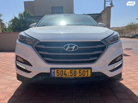 יונדאי טוסון Luxury אוט' בנזין 2.0 (155 כ"ס) בנזין 2018 למכירה בתל אביב יפו