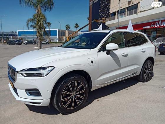 וולוו XC60 4X4 T8 Inscription הייבריד אוט' 2.0 (390 כ''ס) היברידי חשמל / בנזין 2020 למכירה בטירת כרמל