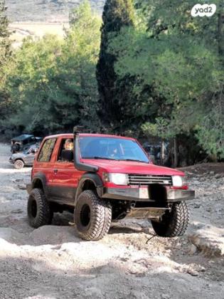 מיצובישי פג'רו קצר 4X4 GLS אוט' 5 מק' 3.0 (177 כ''ס) בנזין 1996 למכירה בפתח תקווה