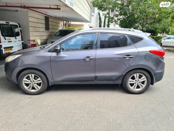 יונדאי iX35 Inspire אוט' 2.0 (163 כ''ס) בנזין 2013 למכירה בכפר סבא