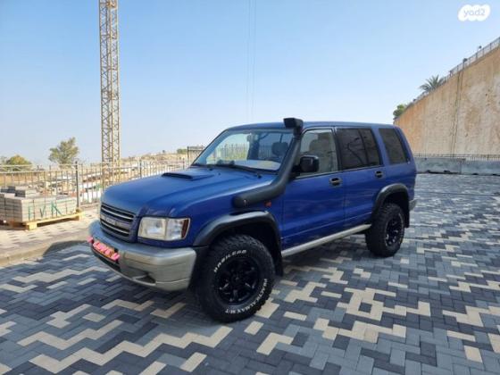 איסוזו טרופר ארוך 4X4 S אוט' דיזל 3.0 (159 כ''ס) דיזל 2001 למכירה במצליח