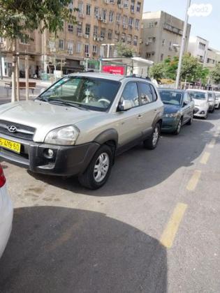 יונדאי טוסון 4X4 GLS אוט' בנזין 2.7 (175 כ''ס) בנזין 2006 למכירה בתל אביב יפו