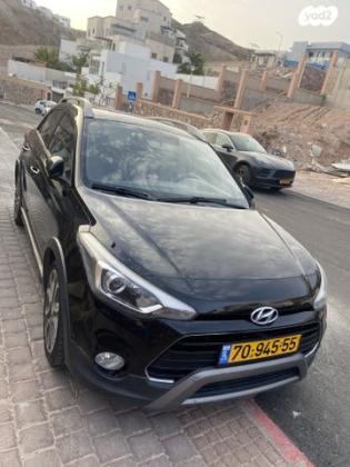 יונדאי i20 קרוס Premium אוט' 1.4 (100 כ"ס) בנזין 2017 למכירה באילת