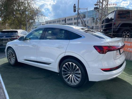 אאודי E-tron 4X4 Sportback ADV Luxury אוט' חשמלי (408 כ''ס) חשמלי 2022 למכירה בנתניה