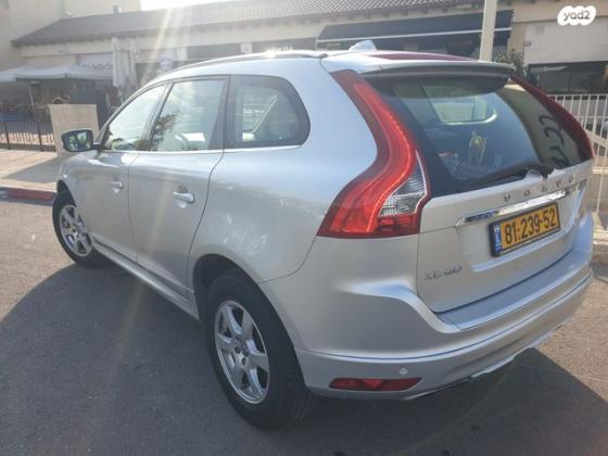 וולוו XC60 T5 Kinetic סטיישן אוט' 2.0 (240 כ"ס) בנזין 2014 למכירה בפתח תקווה