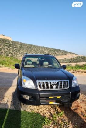 טויוטה לנד קרוזר ארוך 4X4 STD אוט' דיזל 8 מק' 3.0 (166 כ''ס) דיזל 2007 למכירה בעץ אפרים