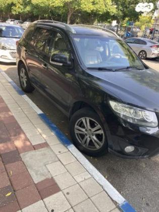 יונדאי סנטה פה 4X4 Luxury אוט' דיזל 7 מק' 2.2 (197 כ''ס) דיזל 2011 למכירה בנס ציונה