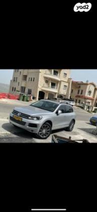 פולקסווגן טוארג 4X4 Luxury אוט' דיזל 3.0 (245 כ''ס) דיזל 2014 למכירה במשהד