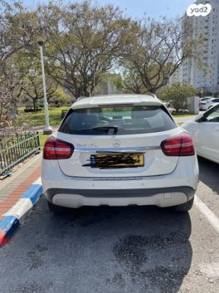 מרצדס GLA GLA200 Style FL אוט' 1.6 (156 כ"ס) בנזין 2018 למכירה בתל אביב יפו