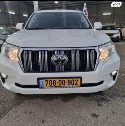 טויוטה לנד קרוזר קצר 4X4 Luxury SWB אוט' 3 דלתות דיזל 2.8 (204 כ''ס) דיזל 2021 למכירה בכפר קאסם