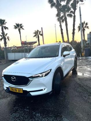 מאזדה CX-5 4X2 Luxury אוט' 2.0 (165 כ"ס) [2017 ואילך] בנזין 2018 למכירה בטירת כרמל