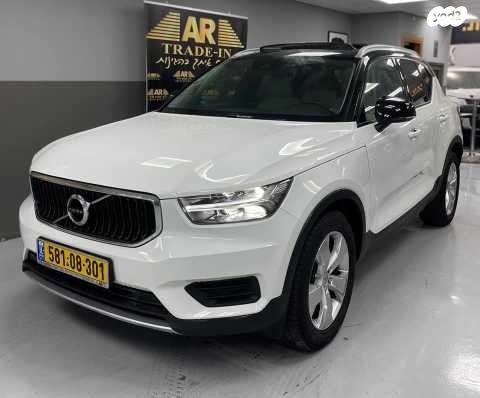 וולוו XC40 4X4 T5 Momentum אוט' 2.0 (247 כ''ס) בנזין 2018 למכירה בראשון לציון