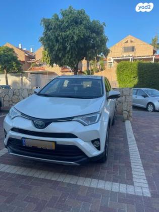 טויוטה RAV4 הייבריד Premium הייבריד אוט' 2.5 (155 כ''ס) בנזין 2017 למכירה בראש העין