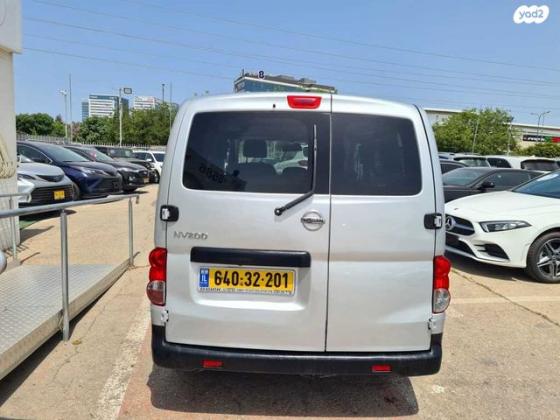 ניסאן NV200 Combi ידני דיזל 5 מק' 1.5 (90 כ''ס) דיזל 2019 למכירה בחולון