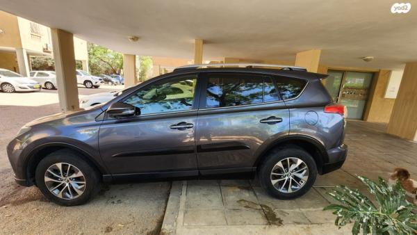 טויוטה RAV4 הייבריד Premium הייבריד אוט' 2.5 (155 כ''ס) בנזין 2018 למכירה בבאר שבע