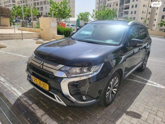 מיצובישי אאוטלנדר Premium אוט' 7 מק' 2.0 (150 כ''ס) בנזין 2018 למכירה בירושלים