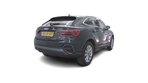 אאודי Q3 Sportback Comfort אוט' 1.5 (150 כ''ס) בנזין 2023 למכירה ב