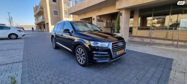 אאודי Q7 4X4 Luxury אוט' דיזל 7 מק' 3.0 (272 כ''ס) דיזל 2017 למכירה בירושלים