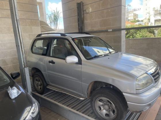 סוזוקי גרנד ויטרה 4X4 JLX אוט' 3 דל' 1.6 (93 כ''ס) בנזין 2006 למכירה בנתניה