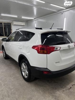 טויוטה RAV4 ארוך 4X4 Premium אוט' 2.0 (151 כ''ס) בנזין 2013 למכירה בנצרת